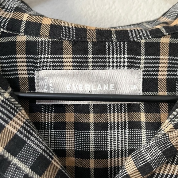 Everlane Women's Size 00 Lightweight Flannel Oversized Button Down Shirt Plaid - Picture 12 of 13